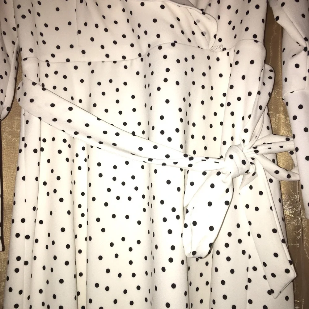 Size 8 DKNY Kate Spade ♠️ Vibes POLKA DOTS WRAP DRESS - Picture 6 of 8